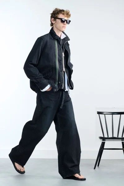 Look 30